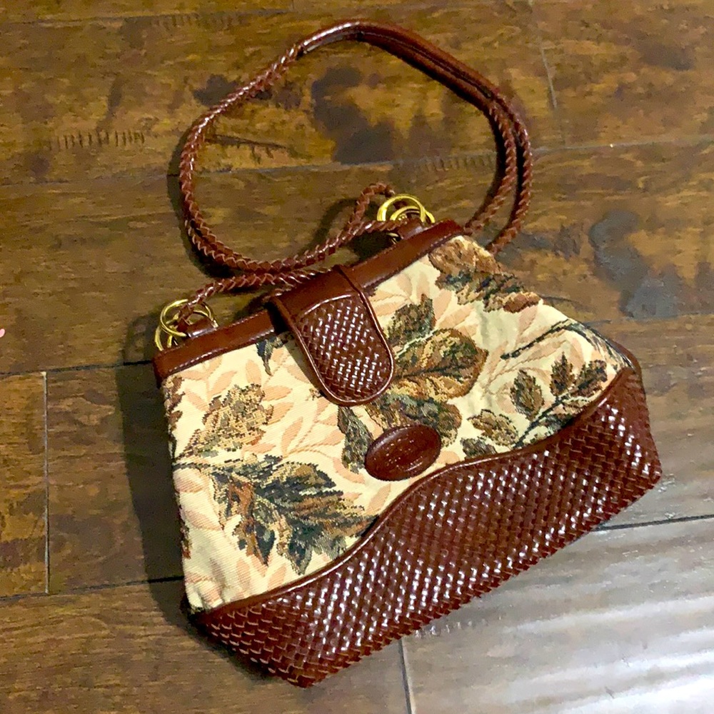 Vintage Gold Coast fabric and leather shoulder purse